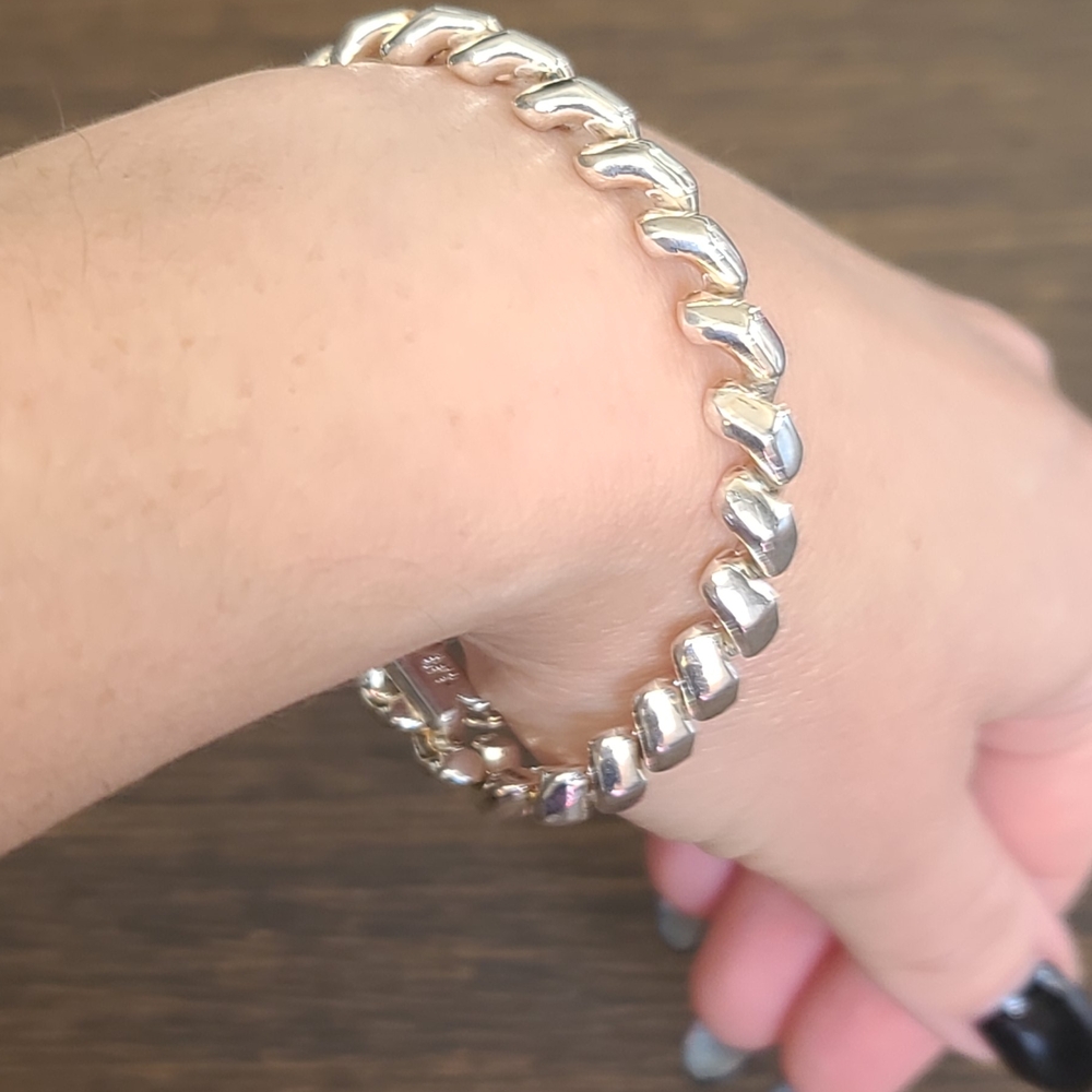 Elegant Silver Bracelet